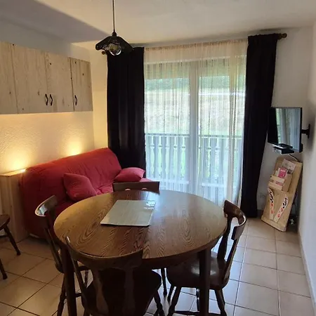 Les 3 Lys Apartment